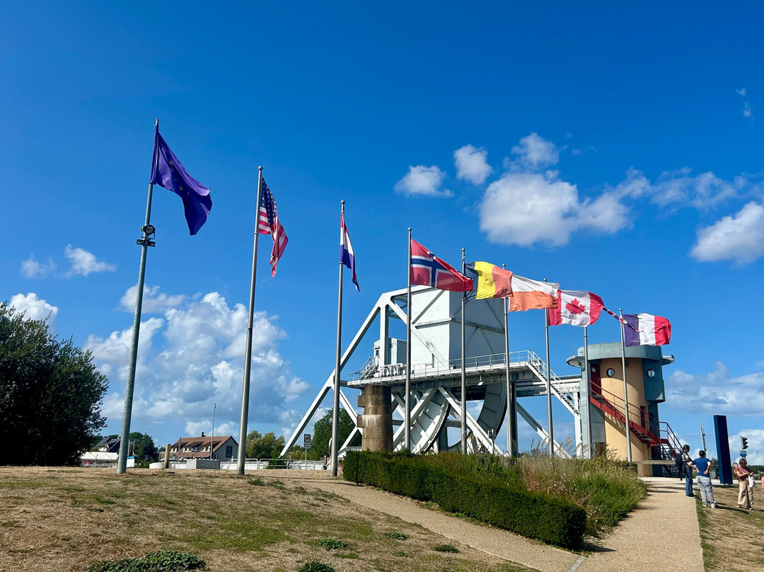 Pegasus Bridge-Ranville必去景点