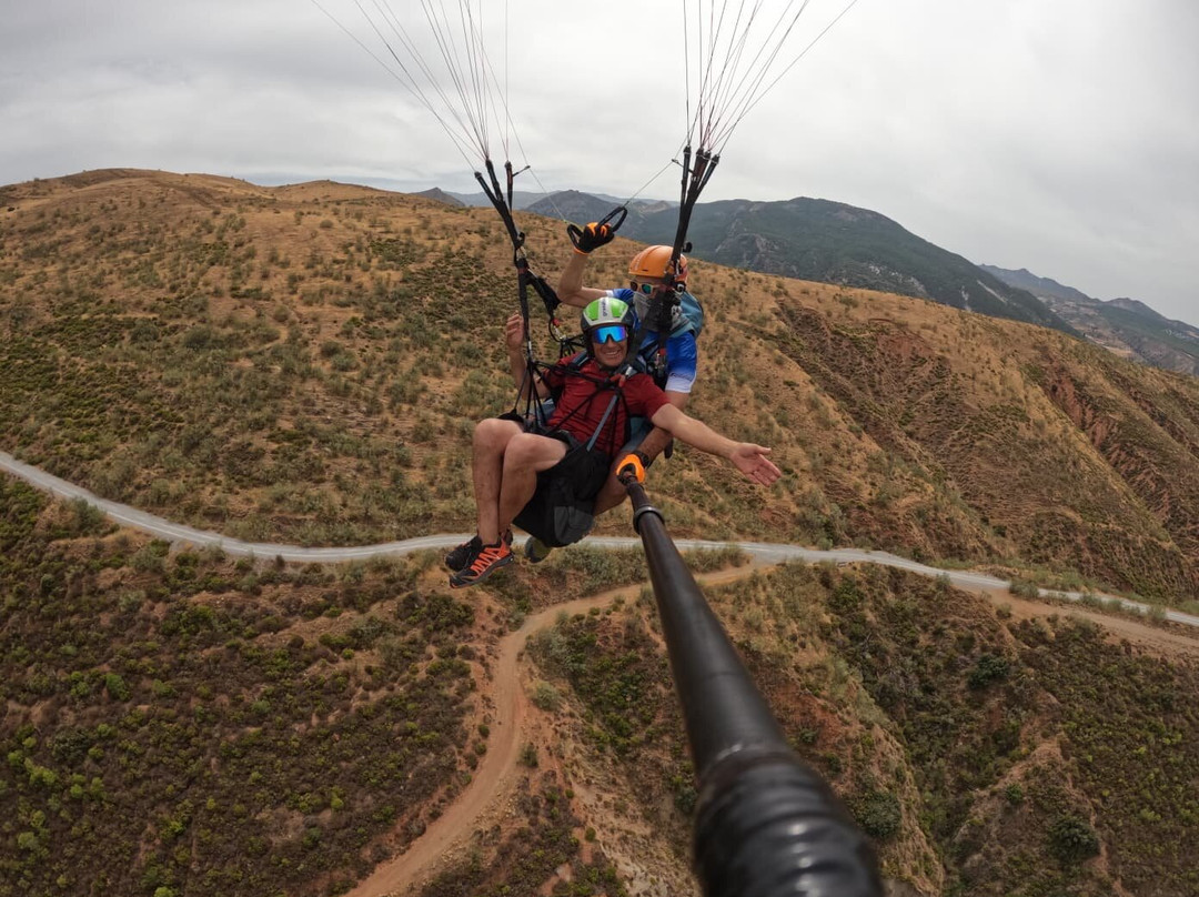 Granaltura Paragliding-格拉纳达必去景点