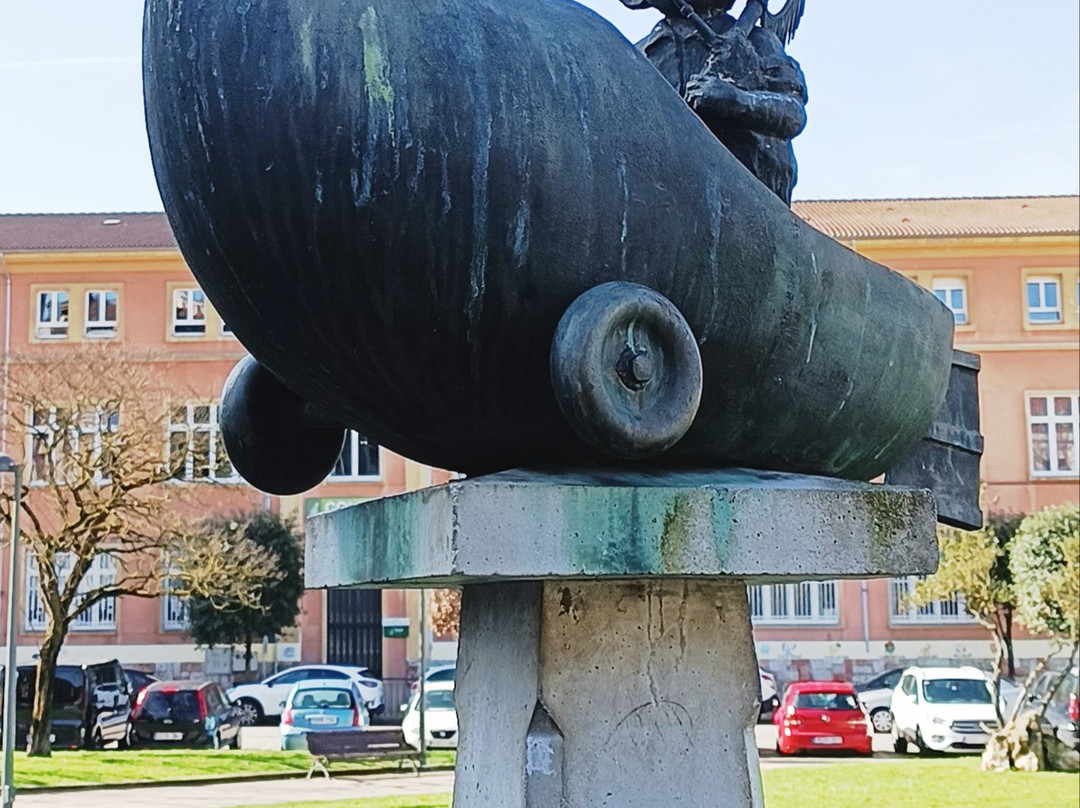 Estatua «Madreñogiro (Pinín)»