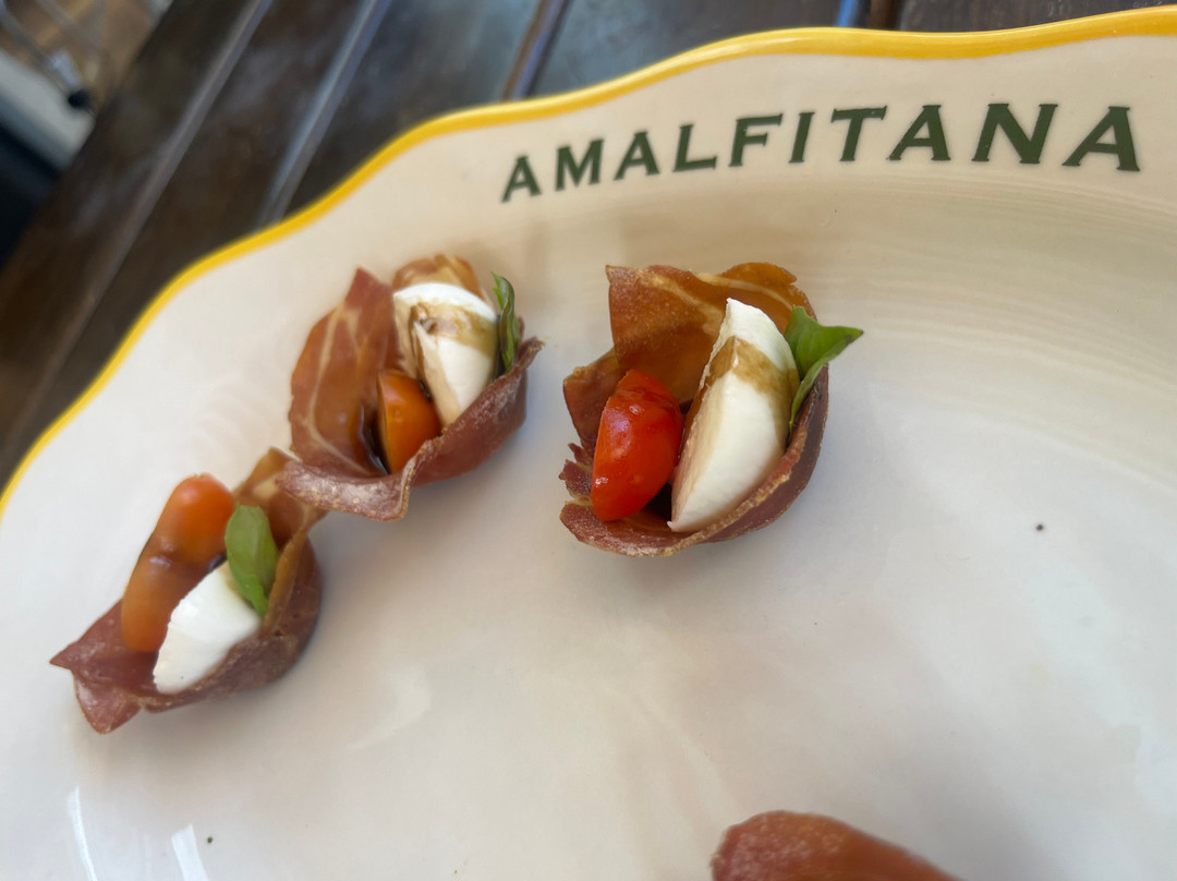Amalfitana | Pizza & Spritz