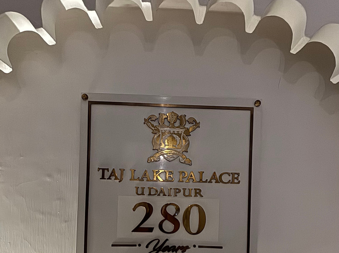 泰基湖宫酒店主图