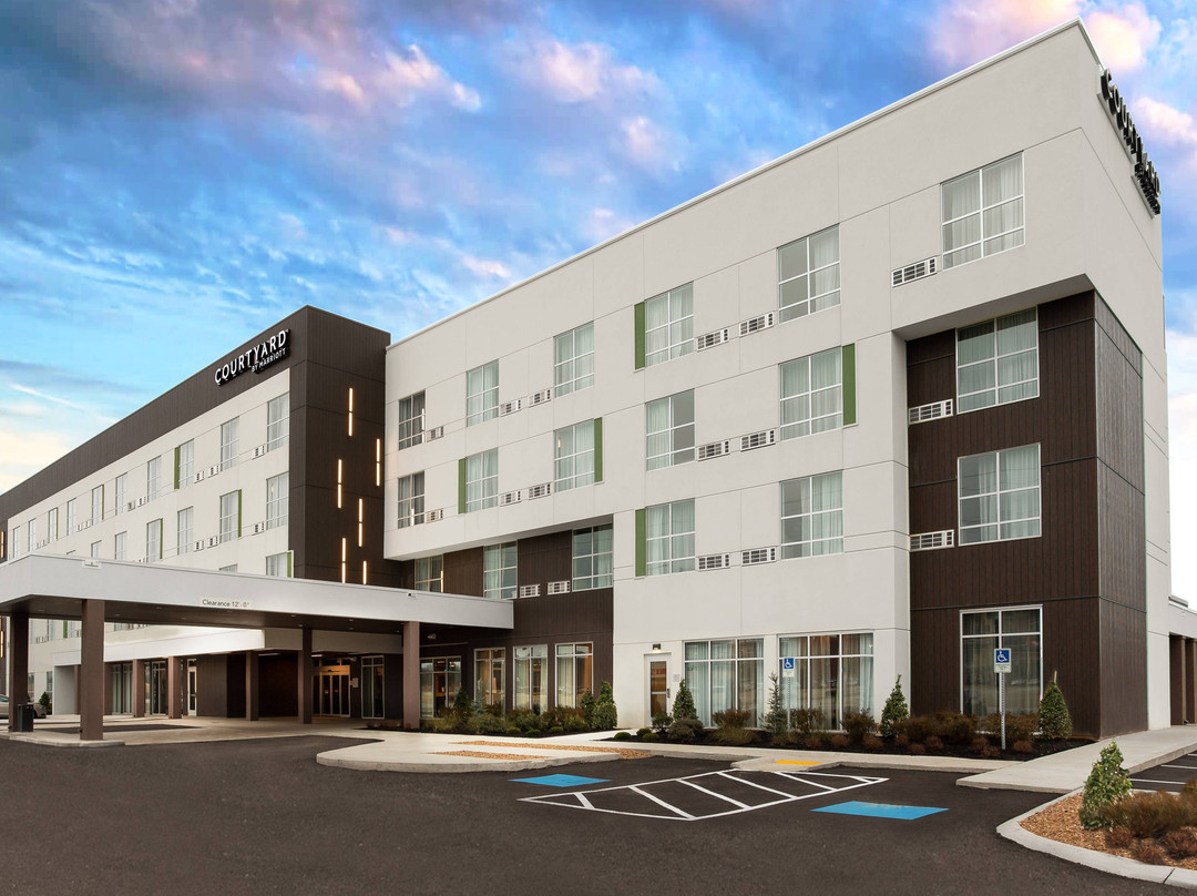 Courtyard Jonesboro主图