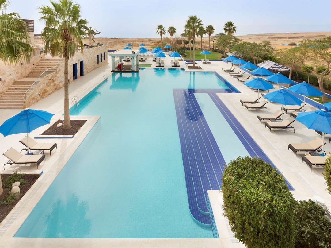 Ramada Resort by Wyndham Dead Sea主图