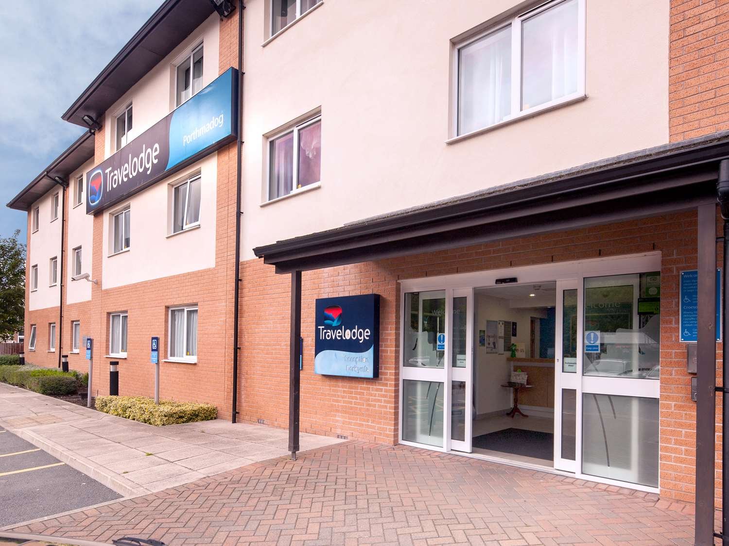Travelodge Porthmadog Hotel-官方