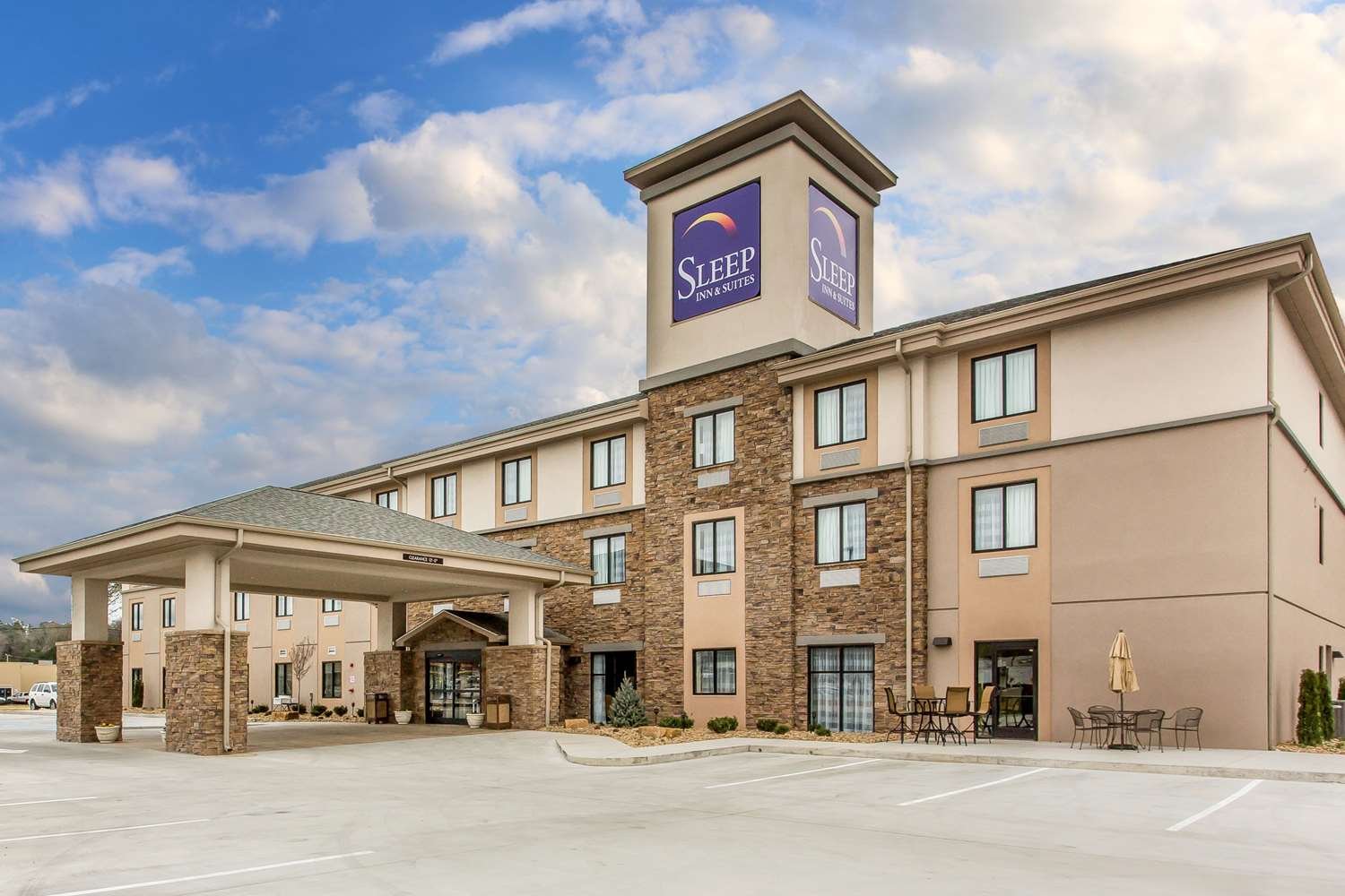 Sleep Inn & Suites-官方