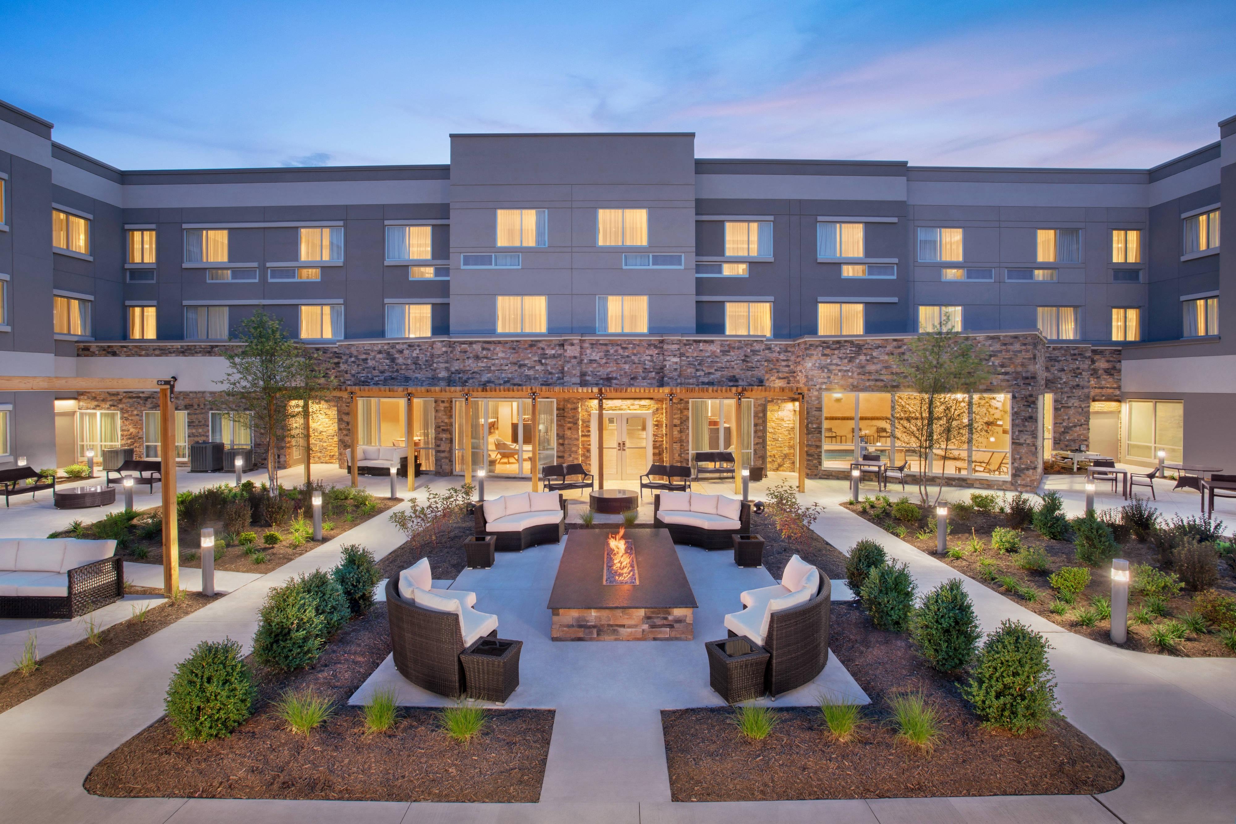 Courtyard Wayne Fairfield-官方