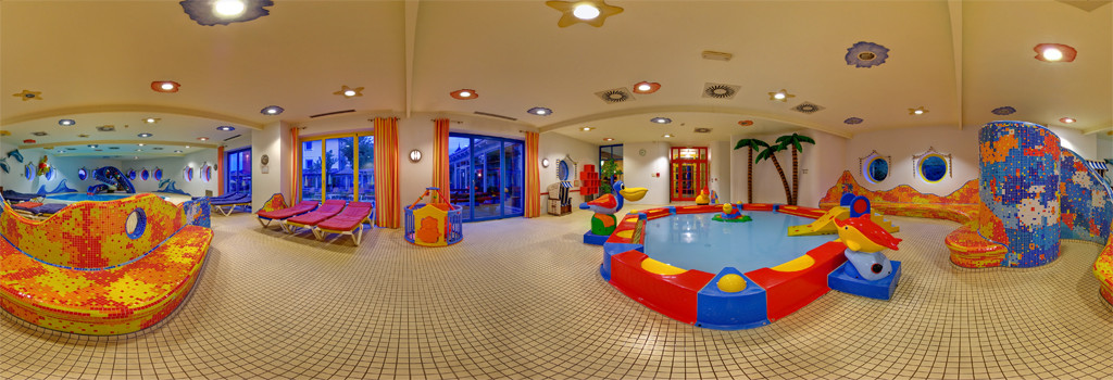 Wernberg酒店住宿-Ginas Baby & Kinderhotel