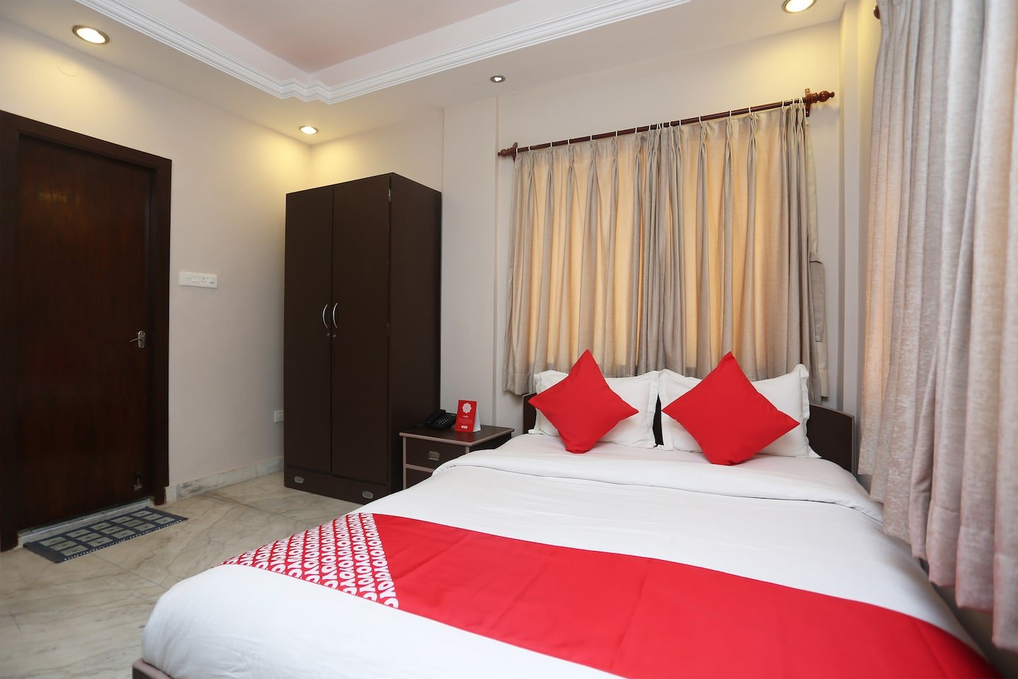 OYO 19855 B S Guest House-官方
