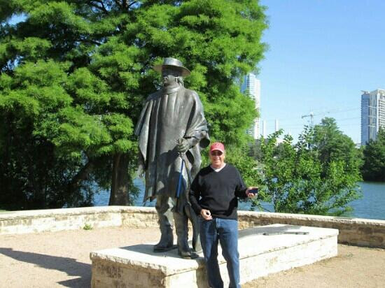 Stevie Ray Vaughan Statue景点图片