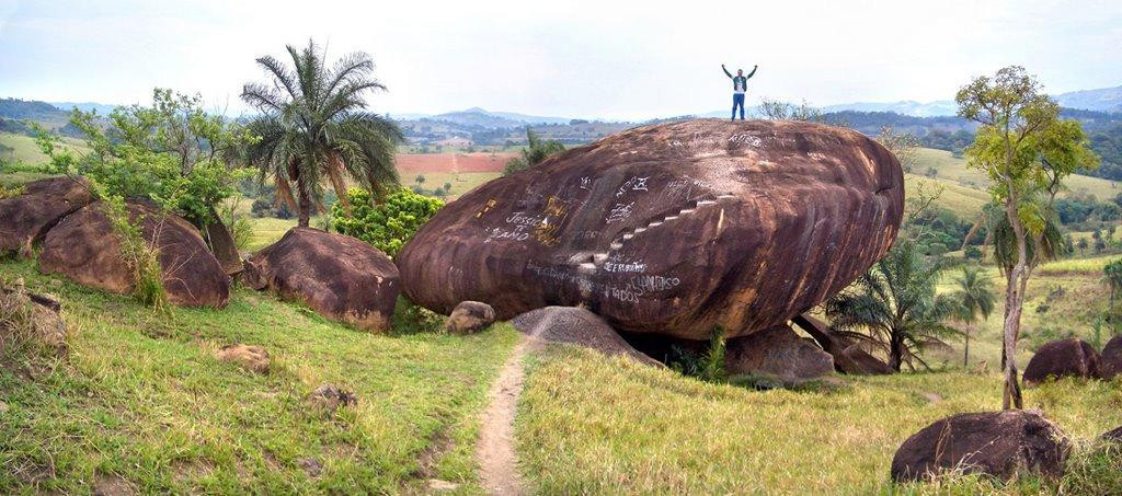 Sao Joao Da Boa Vista旅游景点-Pedra Balão