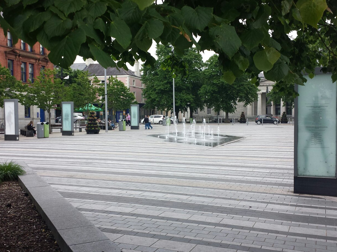 Market Square Water Fountain-Dundalk必去景点