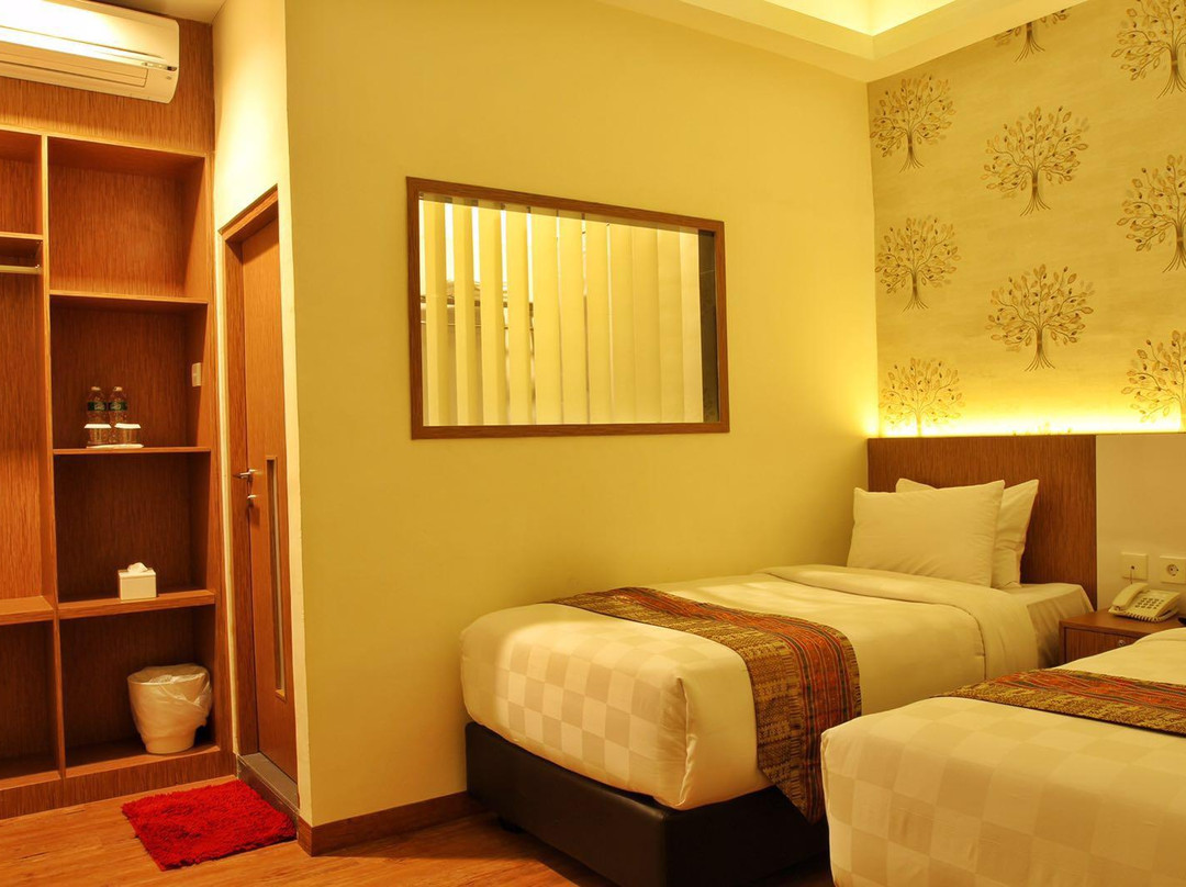 Kampung Pondok酒店住宿-Deivan Hotel