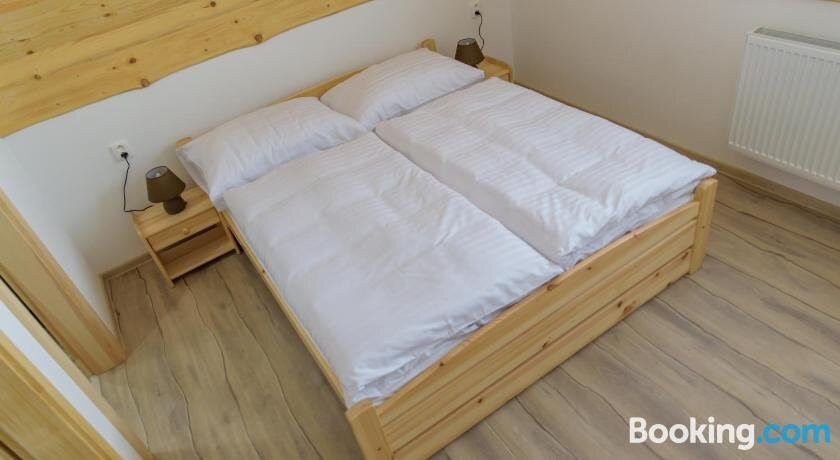 Apartmany Borovica