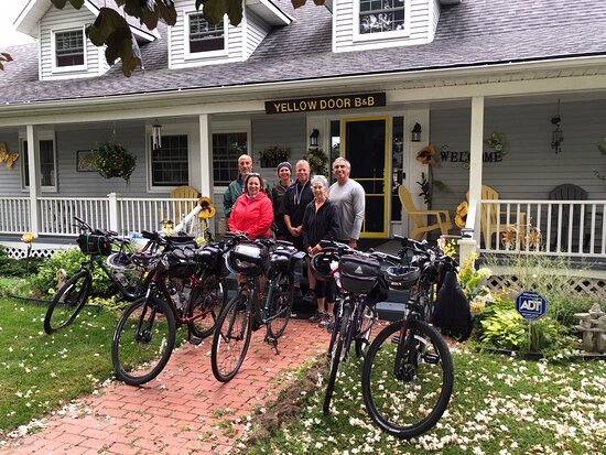Yellow Door Bed And Breakfast主图