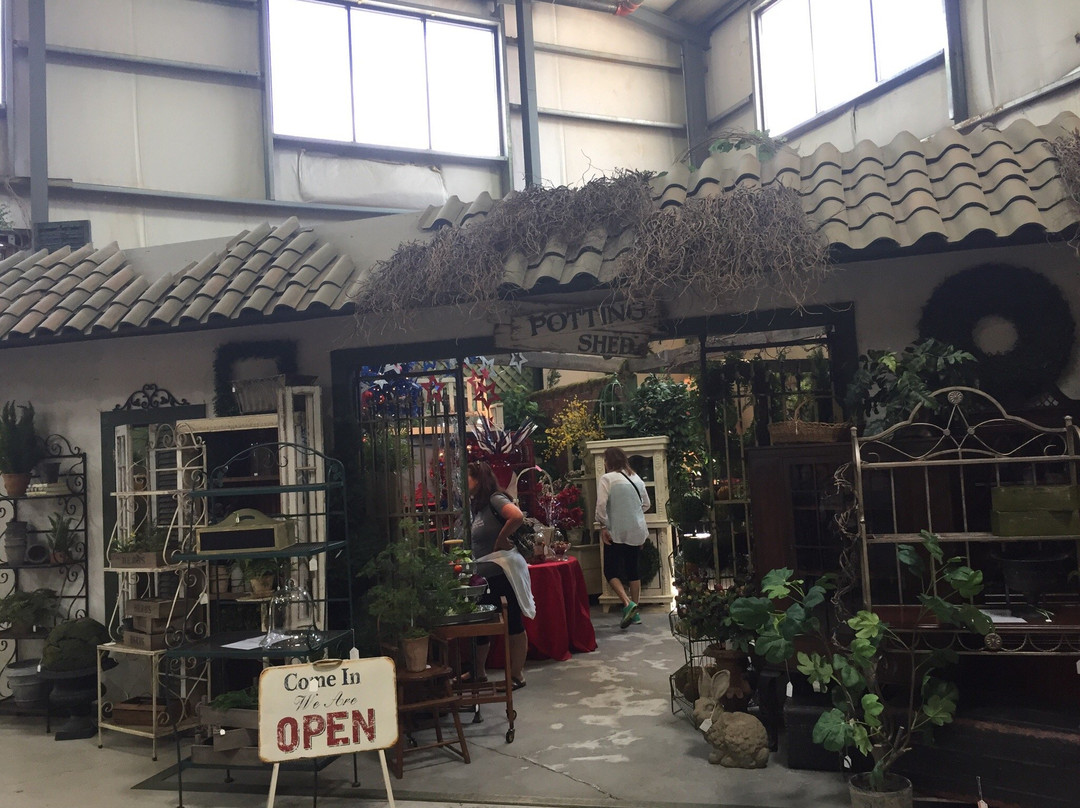 Lakewood 400 Antiques Market-卡明必去景点