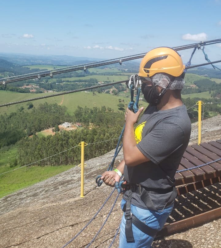 Mega Tirolesa-佩德拉贝拉必去景点