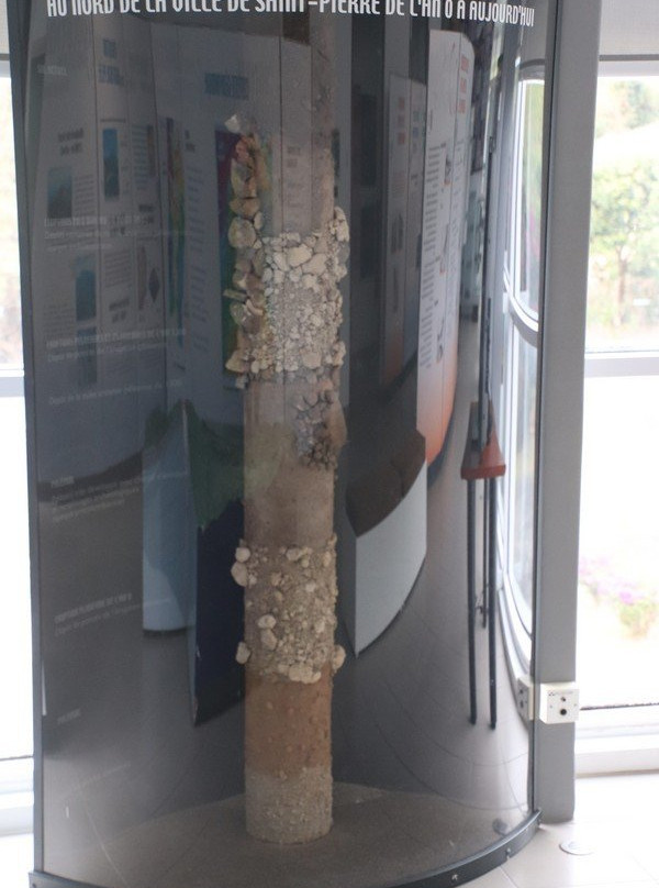 Centre de Decouverte des Sciences et de la Terre (Science and Earth Discovery Center)-Saint-Pierre必去景点