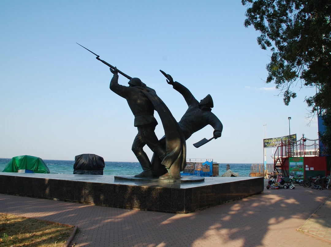 Monument to Kerch-Feodosia Landing-Feodosia必去景点
