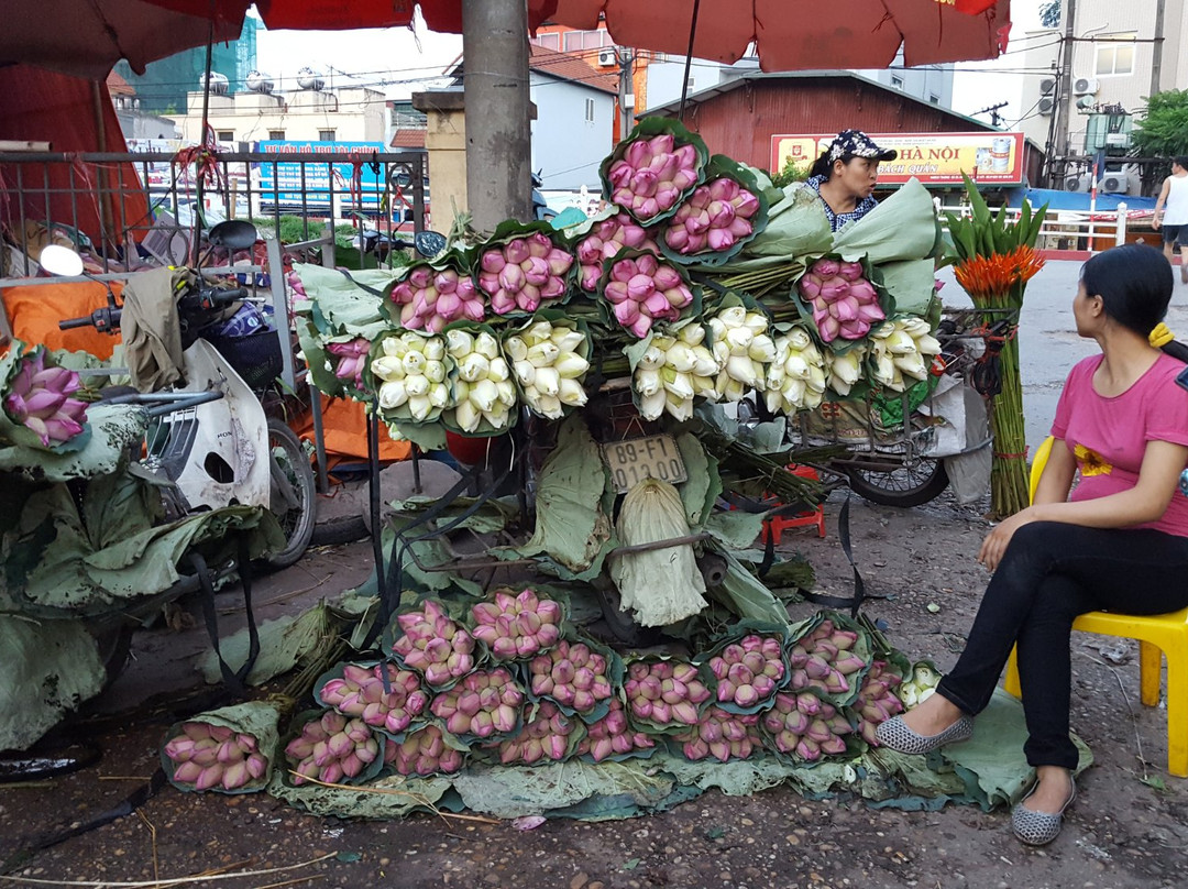 Quang Ba Flower Market景点图片