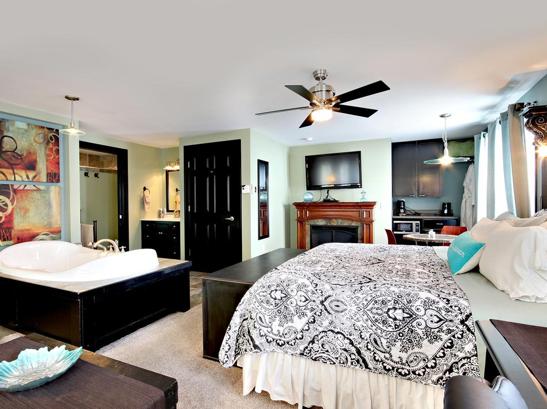 Grandville酒店住宿-PrairieSide Suites Bed & Breakfast