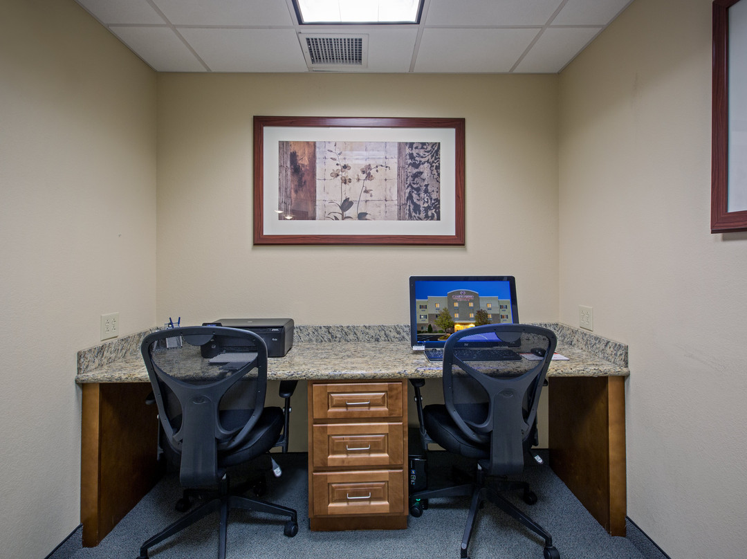 Candlewood Suites Perrysburg by IHG主图