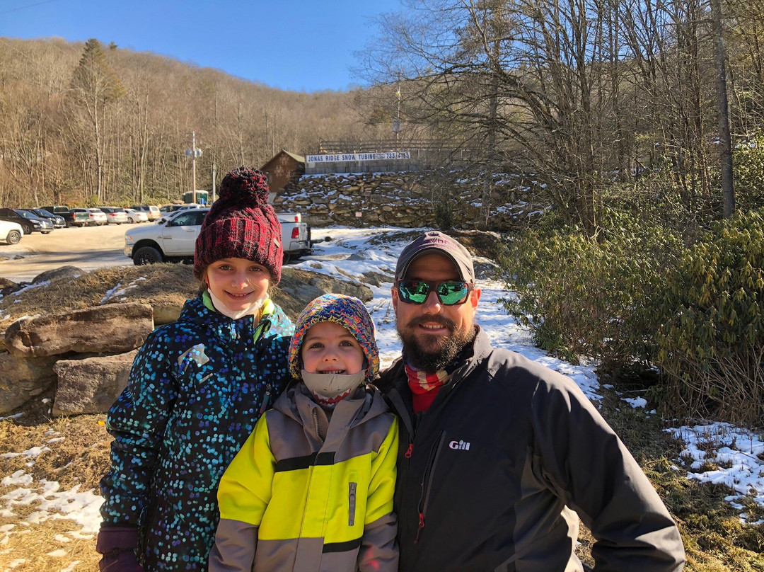 Jonas Ridge Snow Tubing-Jonas Ridge必去景点