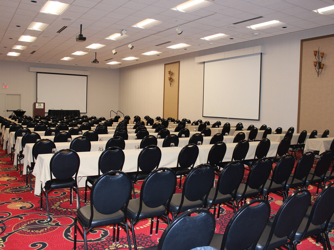 Holiday Inn Des Moines-airport/conf Center By IHG主图