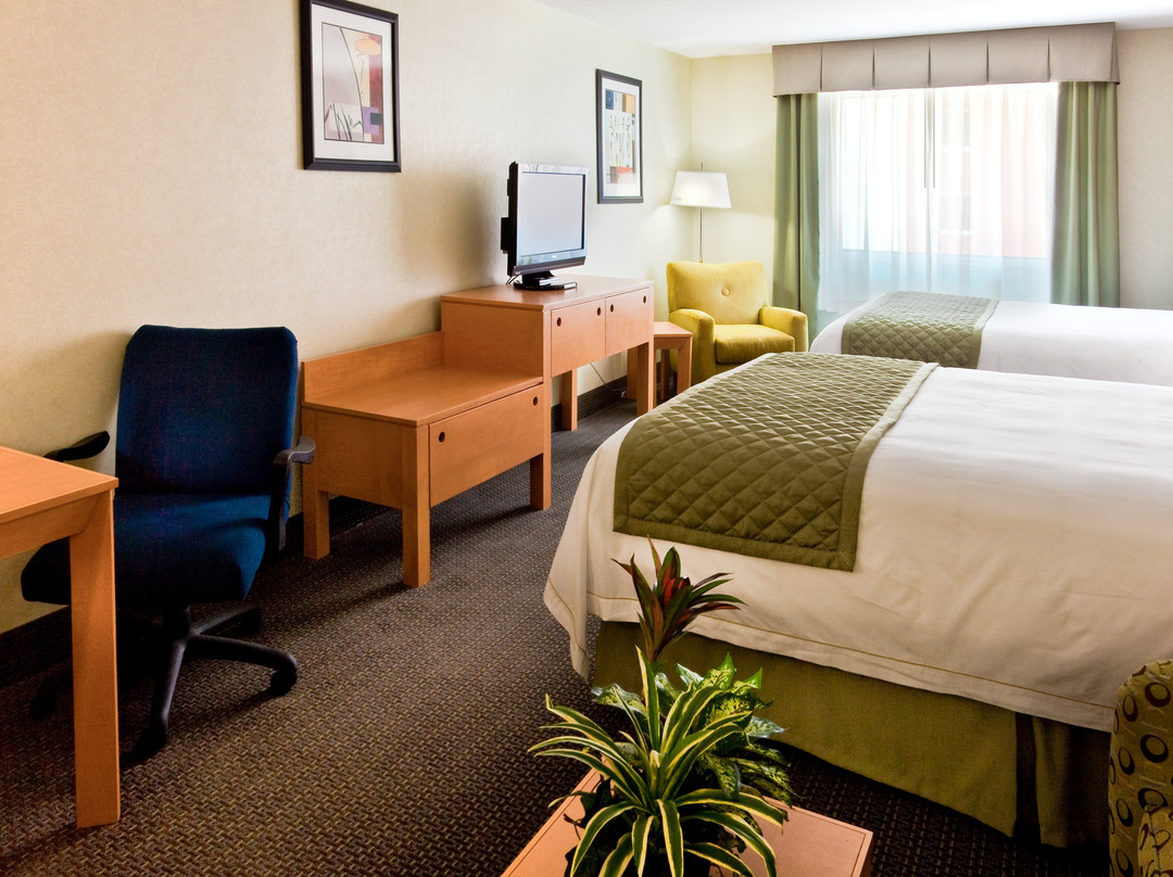 Holiday Inn Express & Suites Monterrey Aeropuerto主图