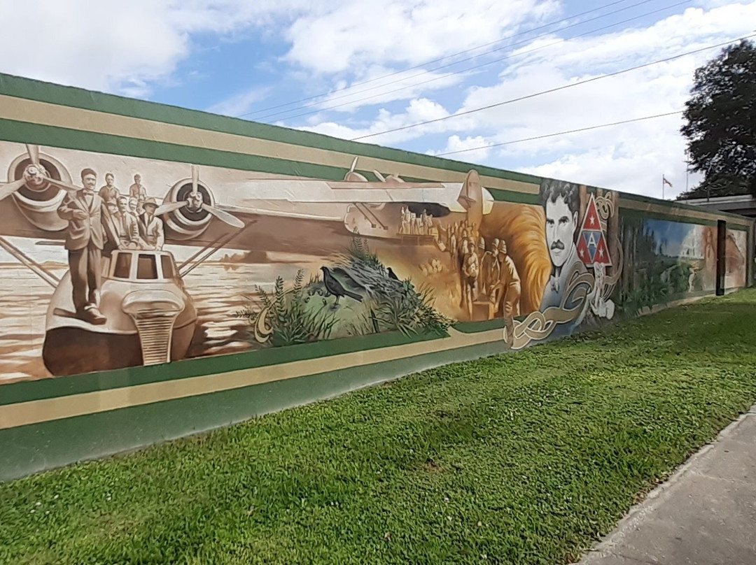 Murals of Lake Placid景点图片