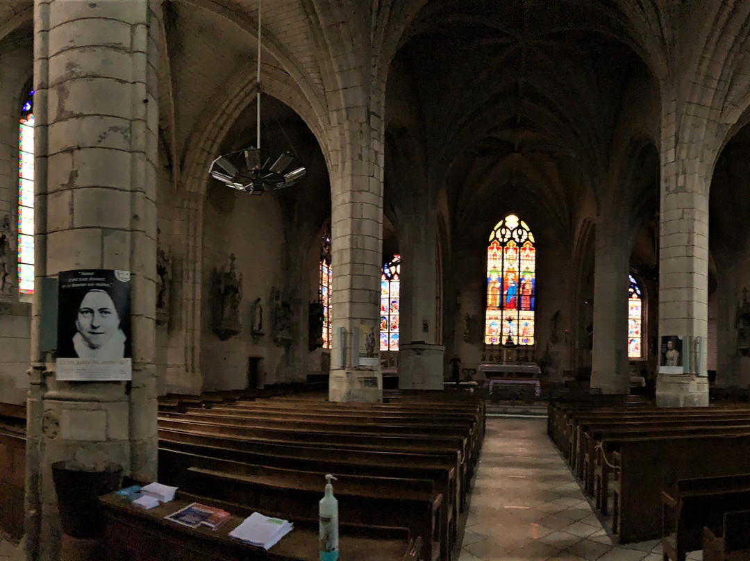 Eglise De Corbigny景点图片
