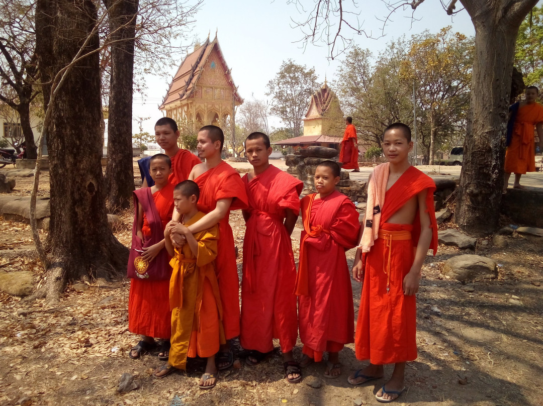 Chomphet Stone Sculpture Village and Temple Complex景点图片