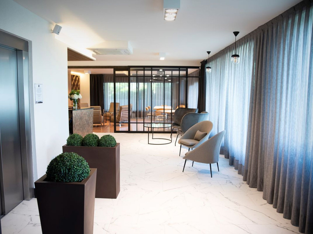 Avenida Hotel主图