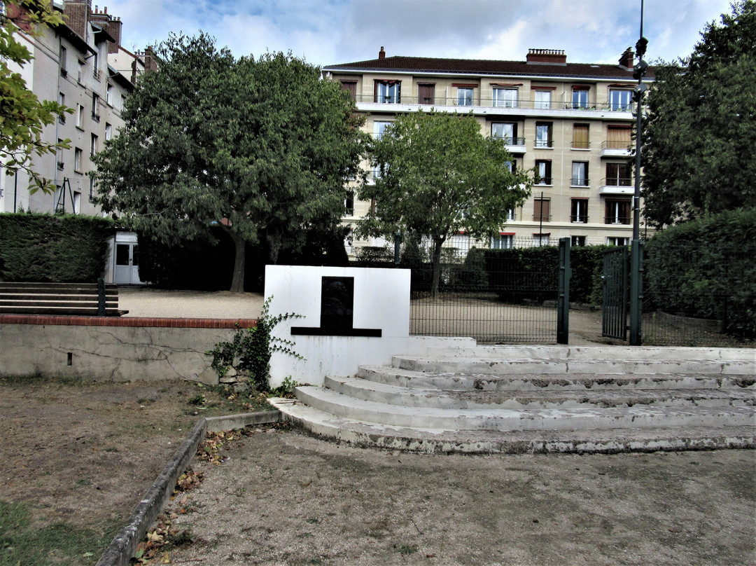Monument commémoratif Jean Mermoz景点图片