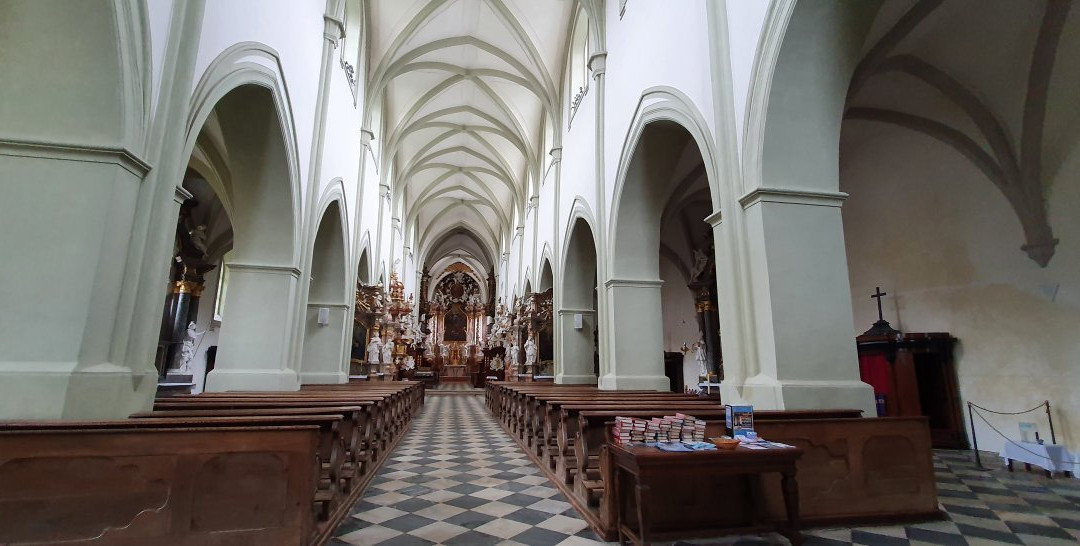 Bazilika Nanebevzeti Panny Marie a Svateho Mikulase-Zdar nad Sazavou必去景点