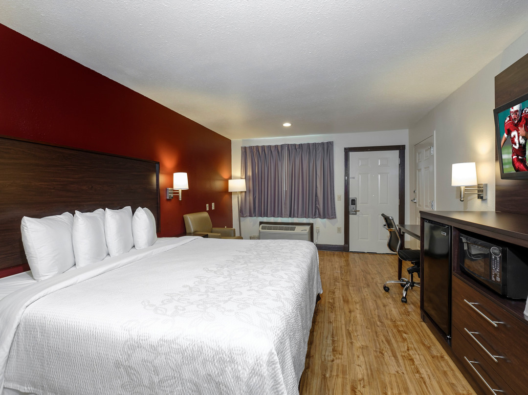 Red Roof Inn PLUS+ Hammond主图