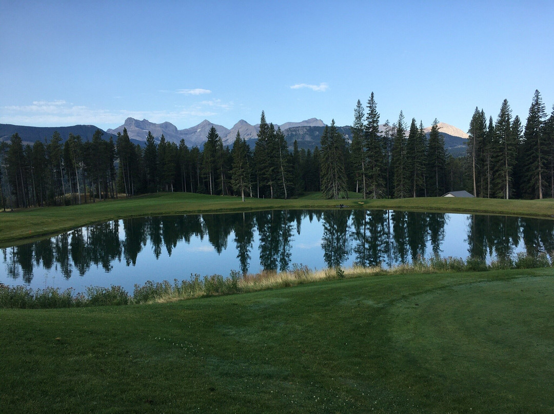 Crowsnest Pass Golf Club景点图片