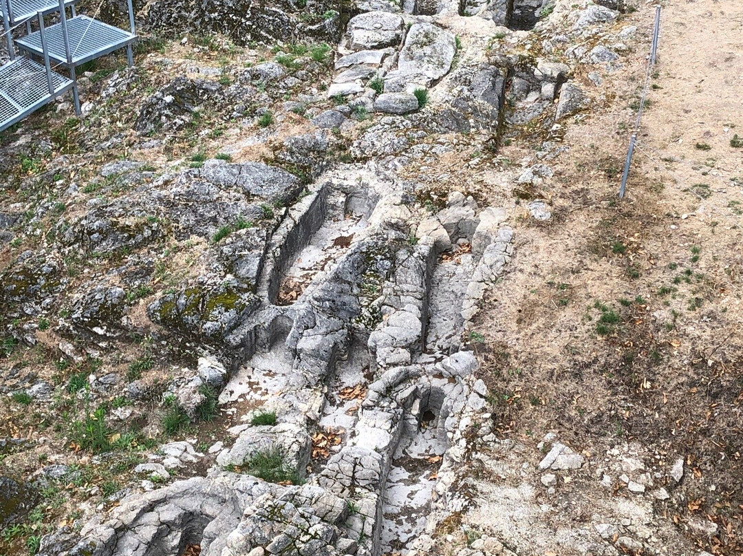 Capilla y necropolis de San Victor de Barxacova景点图片