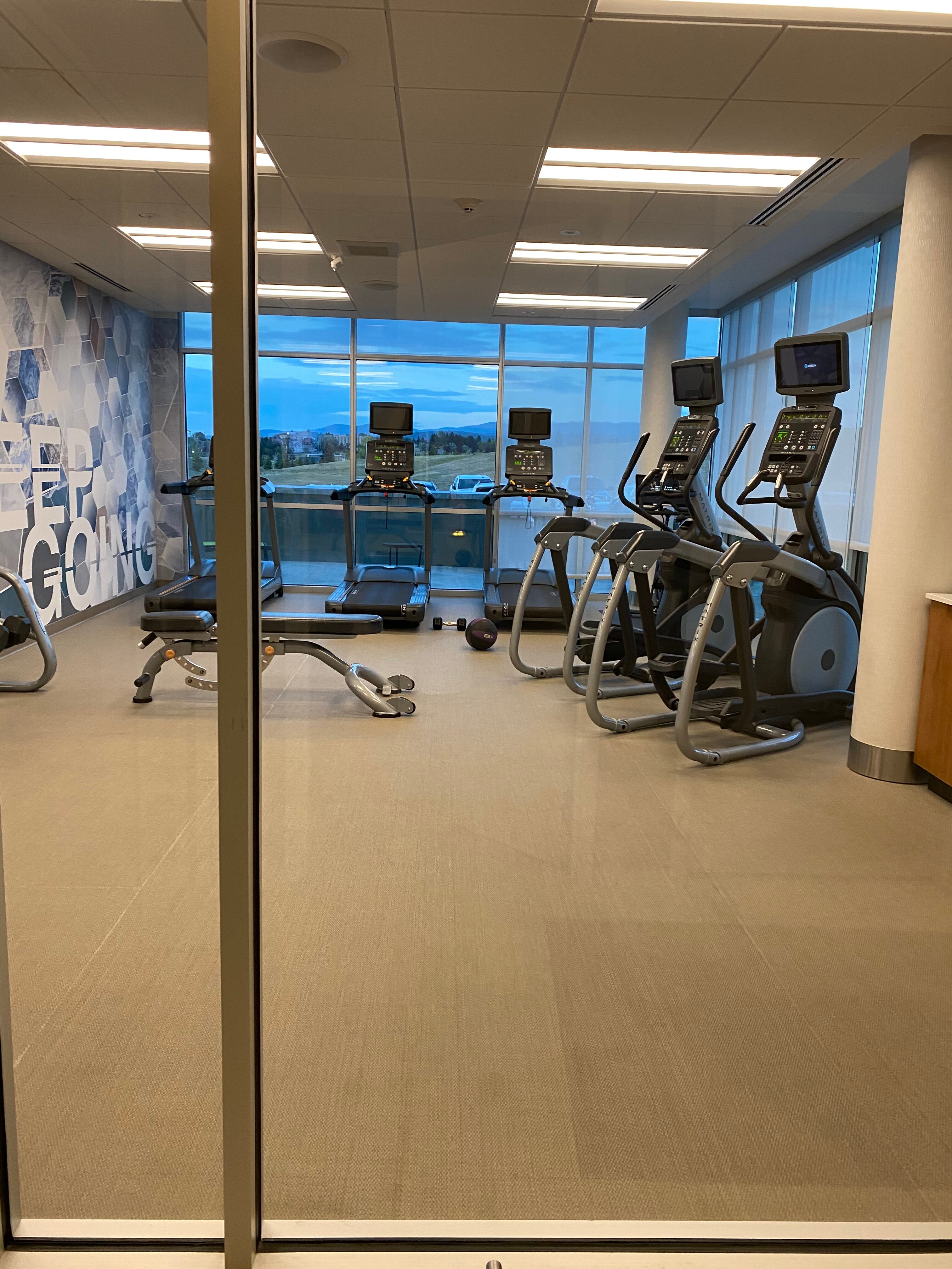 SpringHill Suites Kalispell-浴室