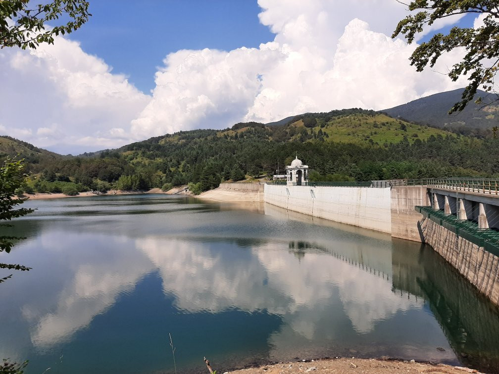 Lago Di Giacopiane景点图片