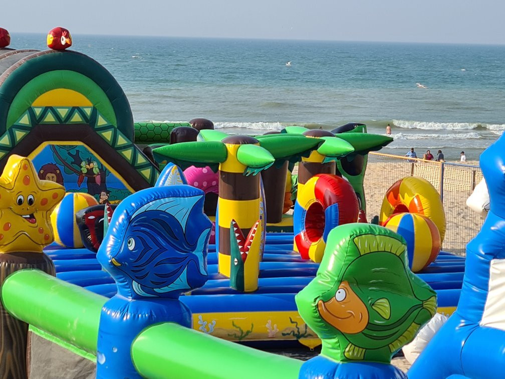 Beach Village-科克赛德必去景点