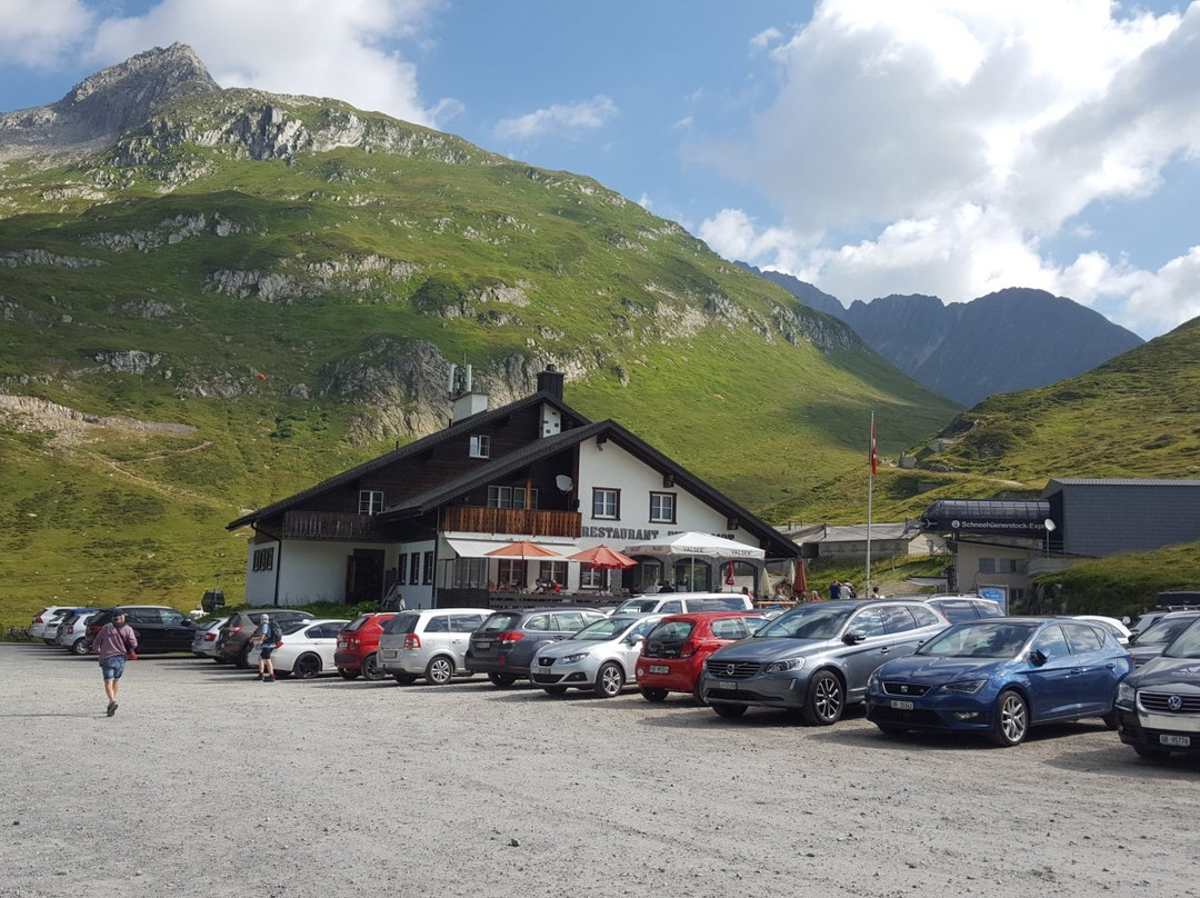 Berggasthaus Piz Calmot主图