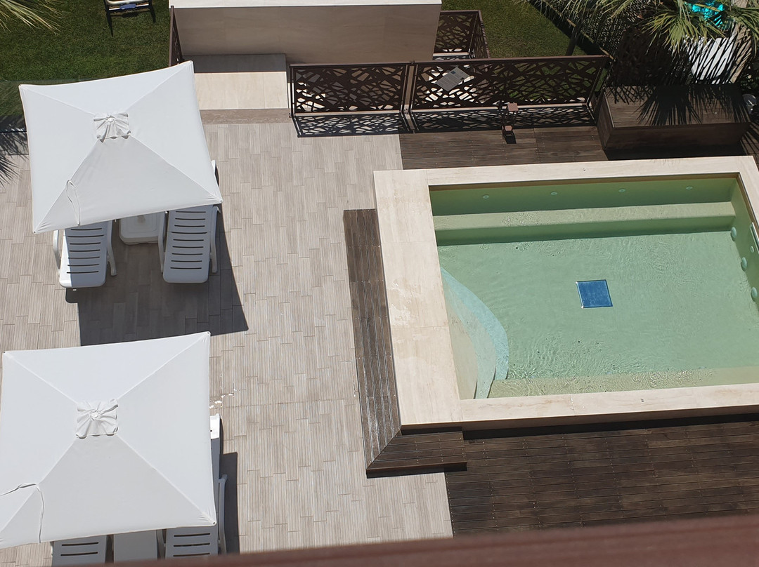 Almaluna Hotel & Resort主图
