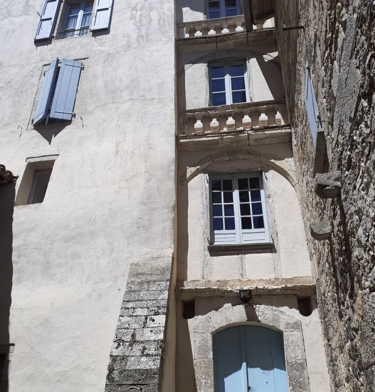 Office de Tourisme Caylus-Caylus必去景点