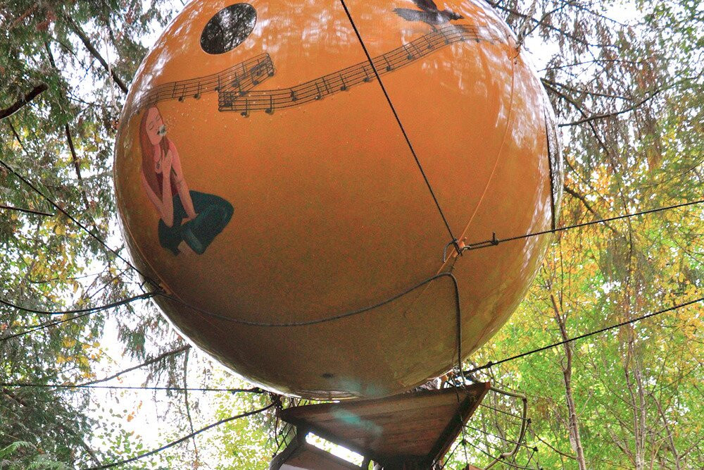 Free Spirit Spheres Inc.景点图片