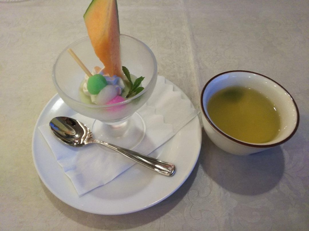 湖村苏扎索酒店主图