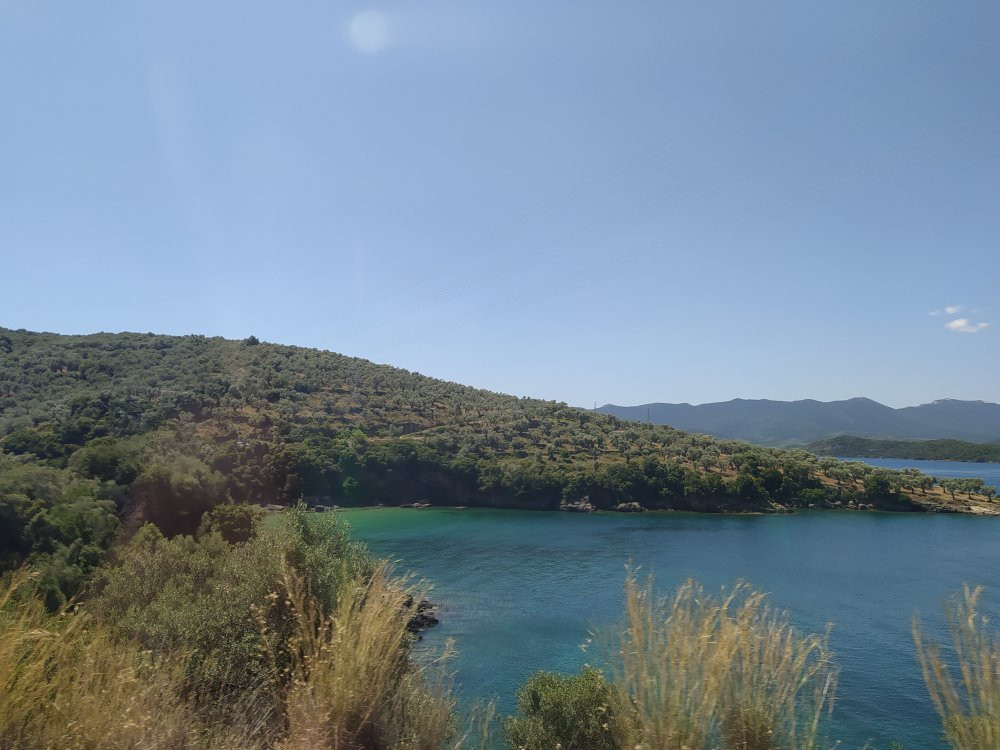 Vromoneri Beach-Katigiorgis必去景点