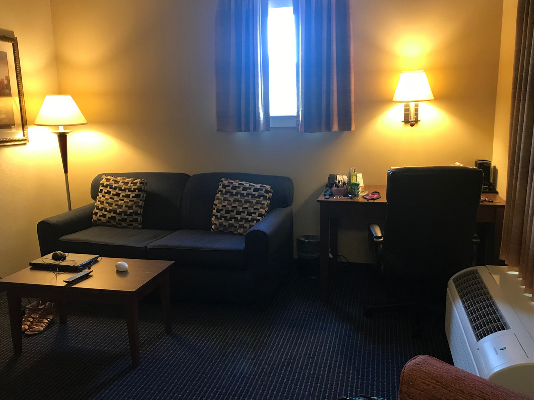 多佛尔曼斯戴套房酒店主图