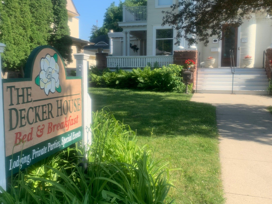 The Decker House Bed and Breakfast主图