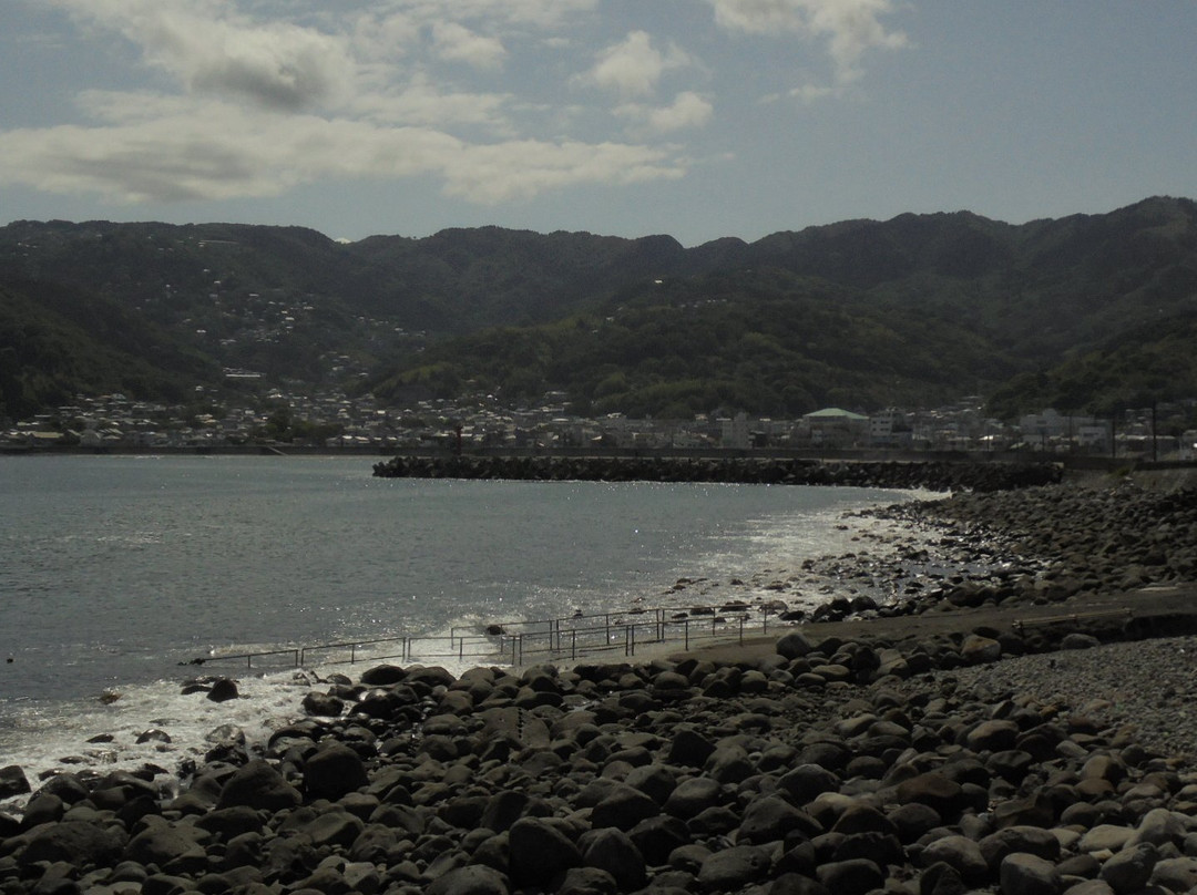 Usami Beach景点图片