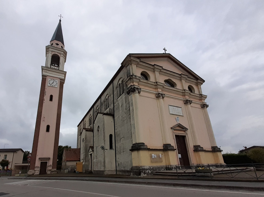 Chiesa di San Pietro Apostolo di Tavo景点图片